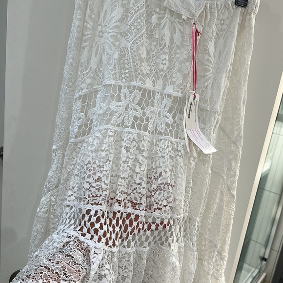 Temptation Positano lace crochet skirt or strapless dress BNWT size L white 🤍 - Picture 13 of 13